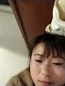 linda_bae00 - Linda_bae00's free webcam