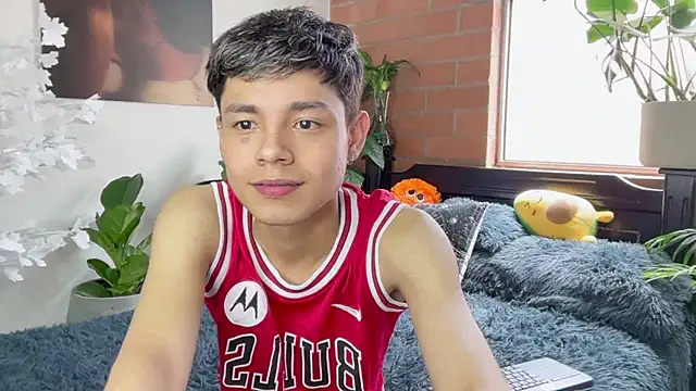 andy_belier23 - Andy_Belier23's free webcam