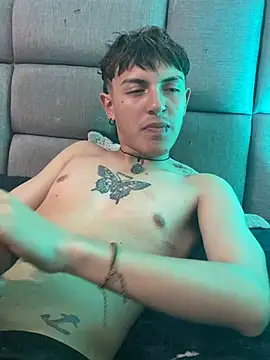 NaytonFreeman webcam