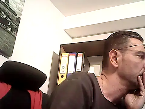 mastercharisma35 webcam