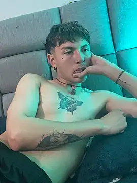 NaytonFreeman webcam