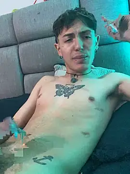 NaytonFreeman webcam