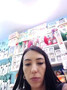 Webcam Model (LunaZambrano)  is live.Free join now!