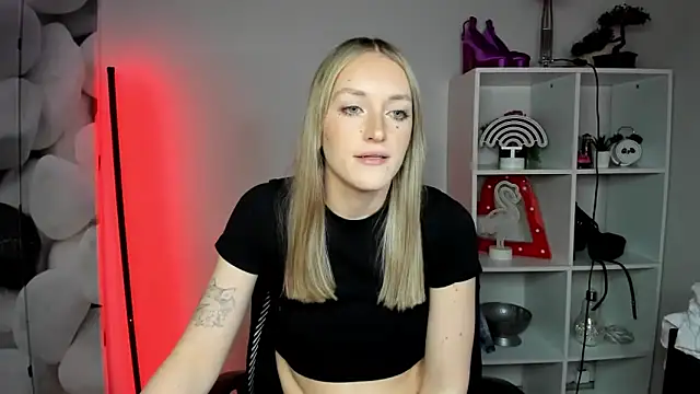 EvelynBlond