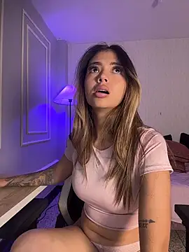 honeymollyx (F young) - NAKED & PLAY WITH MY NORA