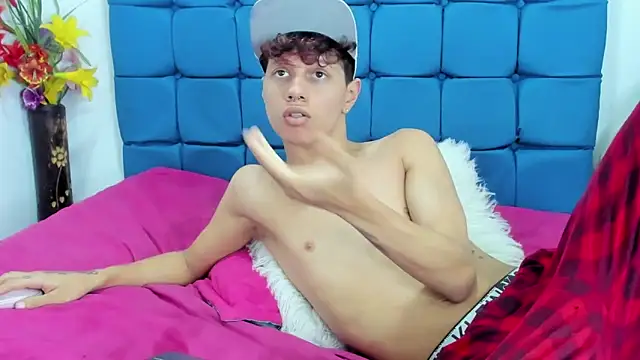 _GoldenGirls_ webcam