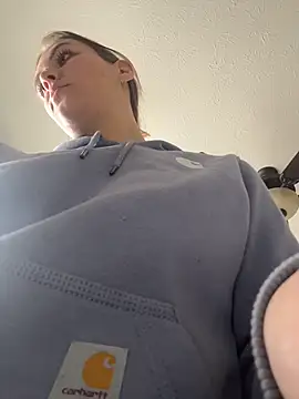 AllesandraLove webcam