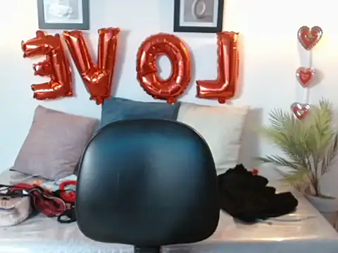 juliana__lx - Juliana__lx's free webcam - UK Sex Cams