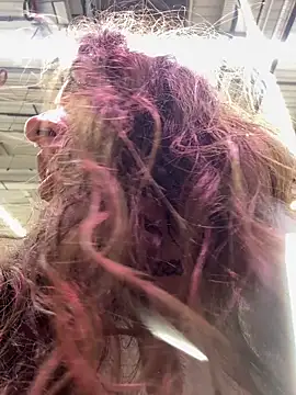 Amani_thewolf webcam