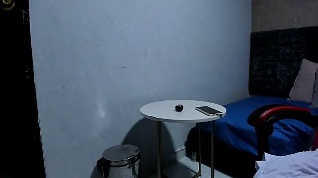 michell_joos (M twink) - 💦Flash cock and bounce