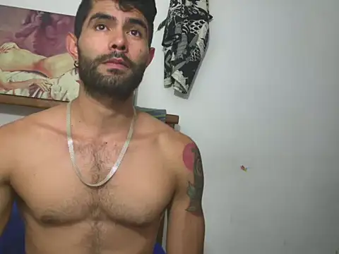 hideonbush051 webcam