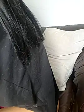 Webcam Model (Bimbodoll_)  is live.Free join now!