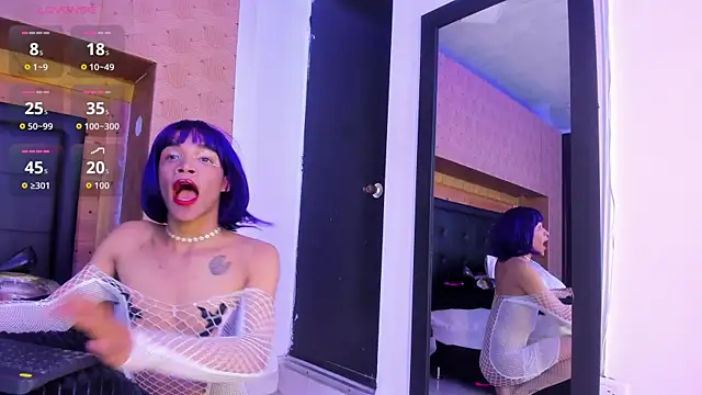 Samantha_Blaze1 webcam