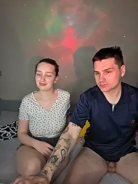 toxyfoxyy - ToxyFoxyy's free webcam - UK Sex Cams