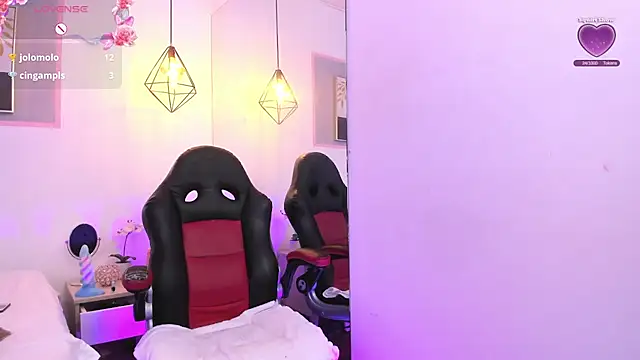 april_jones05 webcam