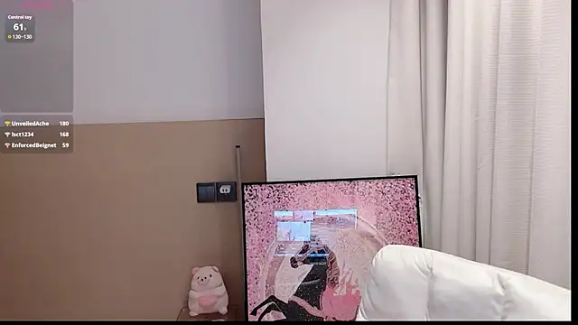 美女tutu-l在线直播