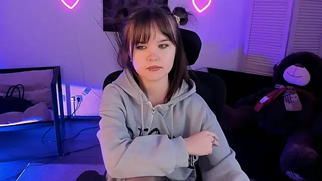 elainebeness - Elainebeness's free webcam - UK Sex Cams