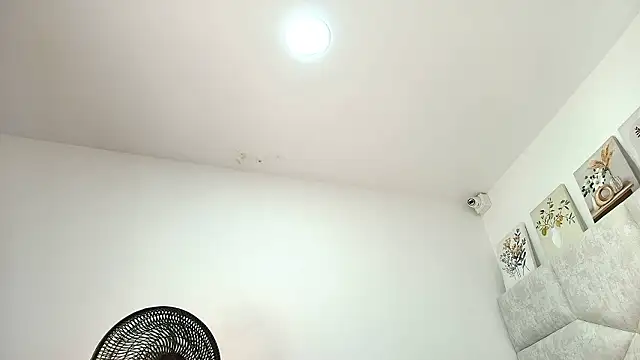 elizawiliamst webcam