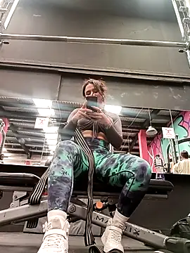 Mishchelle_Zakii webcam