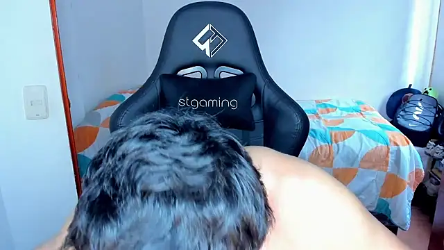 tommy_bred - Tommy_Bred's free webcam - UK Sex Cams