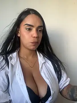 Sara-77 webcam