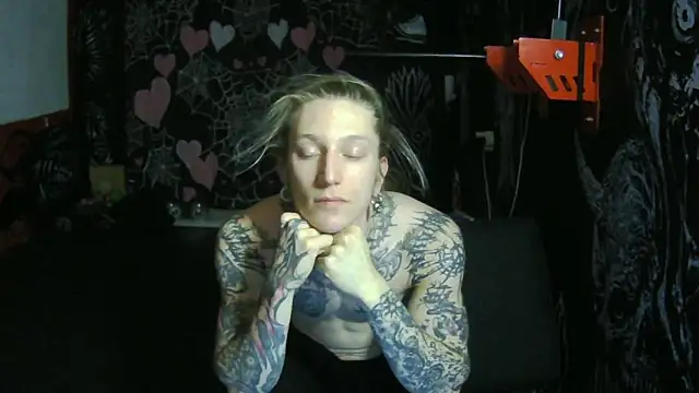 Elven_Damocles webcam