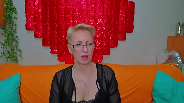 Live sex cam di iamyourdream89