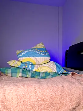 curly_girl_31 webcam