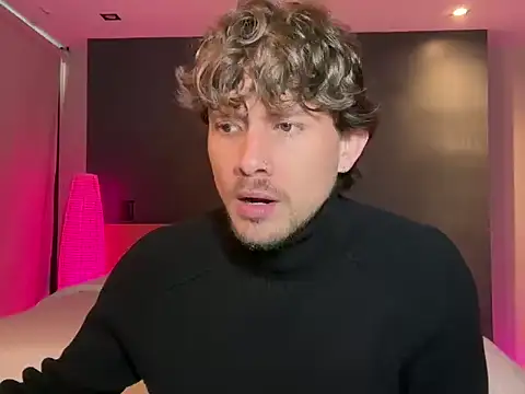 mcklister_kinky_feets webcam