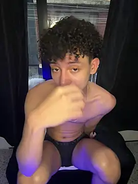 yoursexyjose webcam