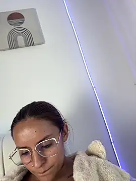 seized_lust (F young) - Suck boobs