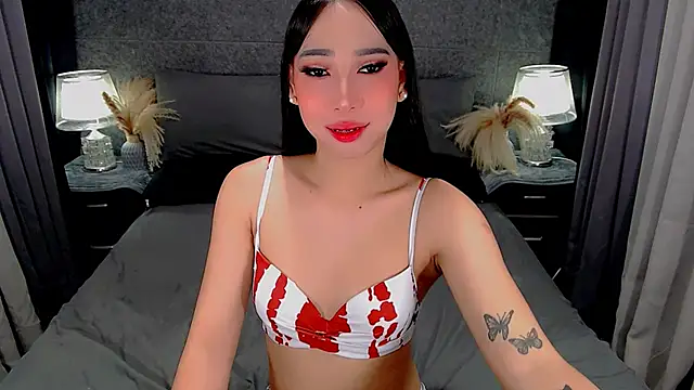 saphira_fucks webcam