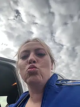 Titsandtats24 webcam