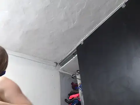 HellenMiyer1111 webcam