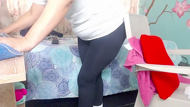 anita_s3x from StripChat is Freechat