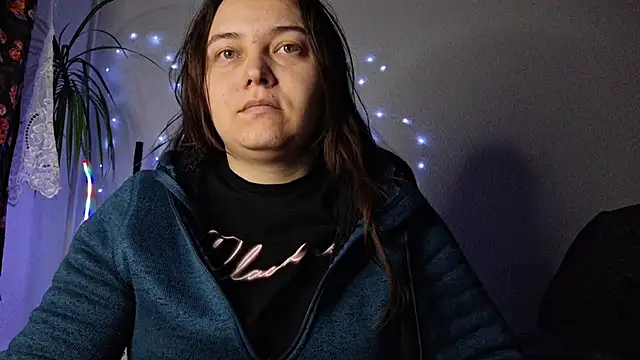 Cyndee_Winter webcam