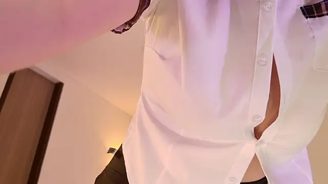 KaylaCollinsX webcam