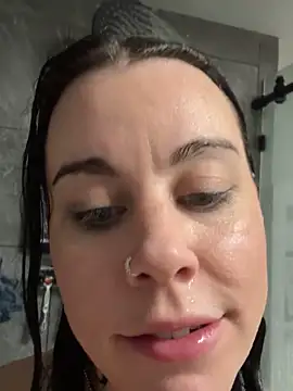 Valerie_Paige webcam