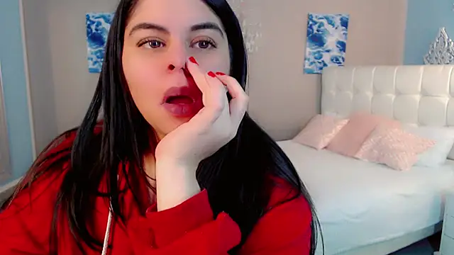 _Maddison_Ivanova_ webcam