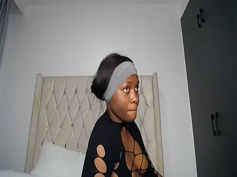 Pretty_Liya08 webcam