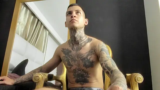 Andrew_sanders68 webcam