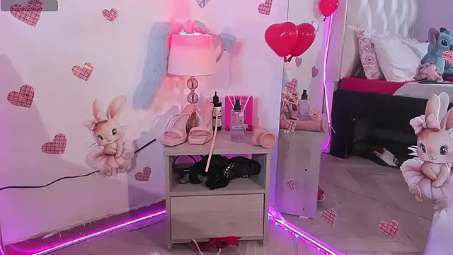 Darlyn_tenderhot__ webcam