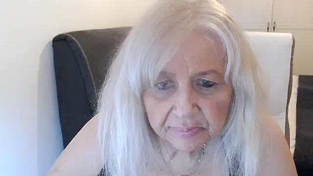 susilifexxx - SusiLifeXXX's free webcam - UK Sex Cams