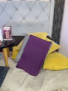 samu_hott (M young) - be completely naked