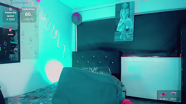 Kendall_hornyy webcam