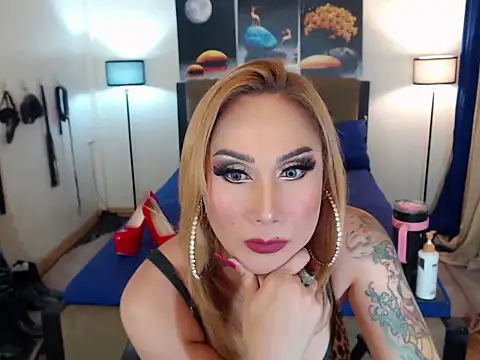 Allysonevanns webcam