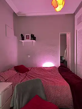 Crystal_________ webcam