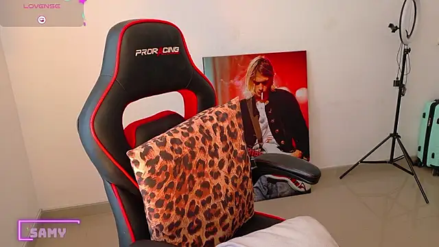 samantha_tattu webcam