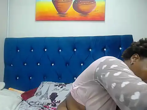 SexyDarkLadyXxx webcam