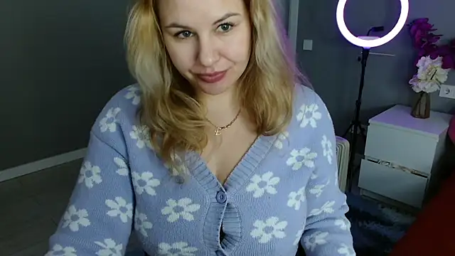 Passion-Blondy webcam